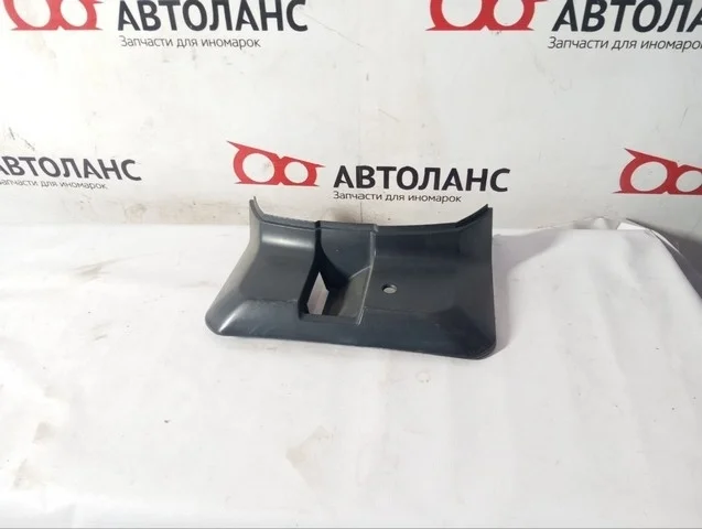 Накладка на запасное колесо левая V97W MITSUBISHI PAJERO IV / MONTERO IV V8 / V9 2006-2011, PAJERO IV / MONTERO IV V8 / V9 2011-2014