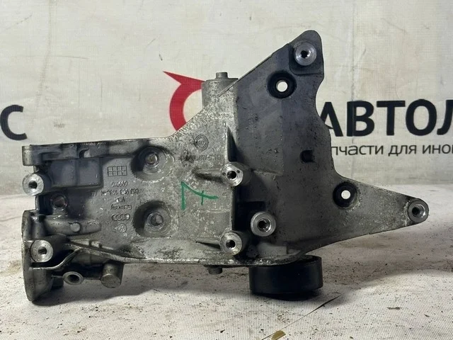 Кронштейн генератора 5N VOLKSWAGEN TIGUAN I 5N1 / 5N2 2007-2011, TIGUAN I 5N1 / 5N2 2011-2018