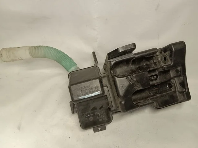 Бачок омывателя 5N VOLKSWAGEN TIGUAN I 5N1 / 5N2 2011-2018