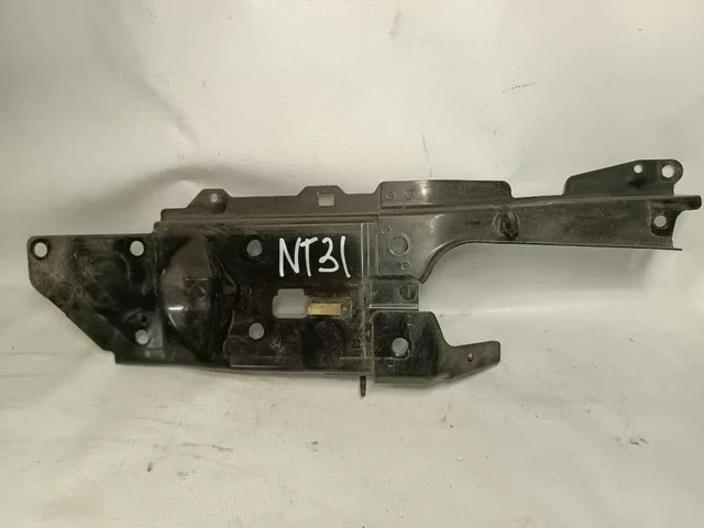 Суппорт радиатора NT31 NISSAN X-TRAIL T31 2007-2011, X-TRAIL T31 2010-2015