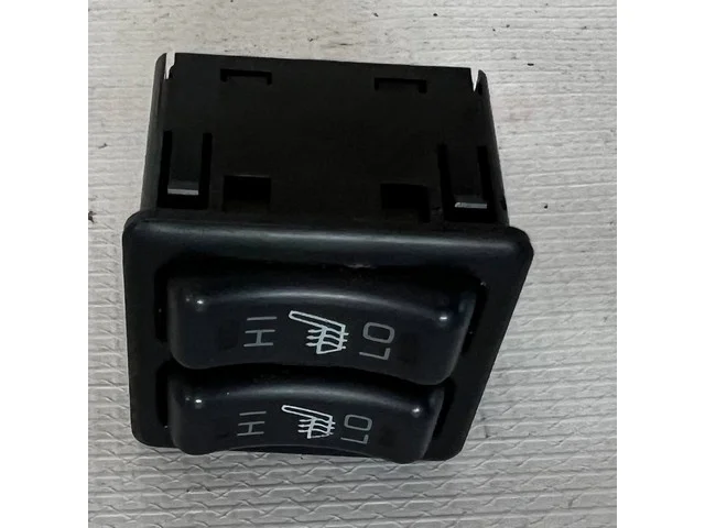 Блок управления подогревом передних сидений V78W MITSUBISHI PAJERO III / MONTERO III V6 / V7 2000-2002, PAJERO III / MONTERO III V6 / V7 2003-2006
