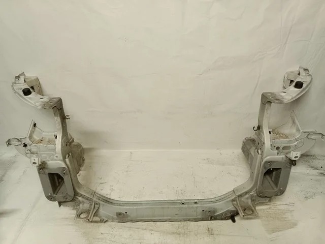 Суппорт радиатора CW5W MITSUBISHI OUTLANDER XL CW 2007-2010, OUTLANDER XL CW 2010-2012