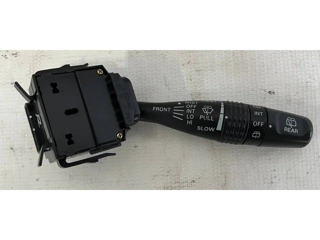 Переключатель подрулевой правый V78W MITSUBISHI GRANDIS NA4W 2003-2011, OUTLANDER CU 2003-2007, PAJERO III / MONTERO III V6 / V7 2000-2002