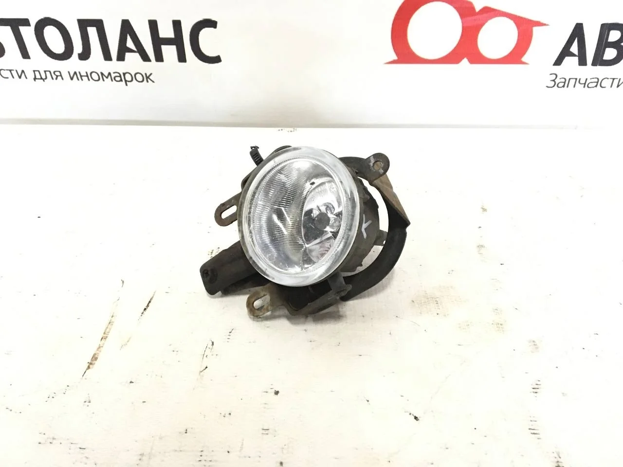 Фара противотуманная левая=правая V78W MITSUBISHI PAJERO III / MONTERO III V6 / V7 2003-2006