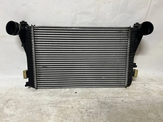 Радиатор интеркулера 5N VOLKSWAGEN TIGUAN I 5N1 / 5N2 2011-2018