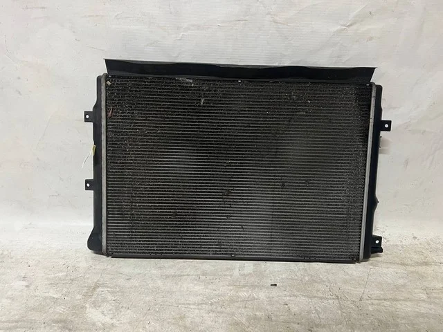 Радиатор охлаждения двигателя 5N VOLKSWAGEN TIGUAN I 5N1 / 5N2 2011-2018