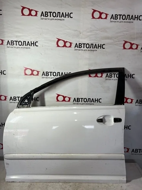 Дверь передняя левая (потертости) AZT251 TOYOTA AVENSIS T250 2006-2008, AVENSIS T250 2003-2006