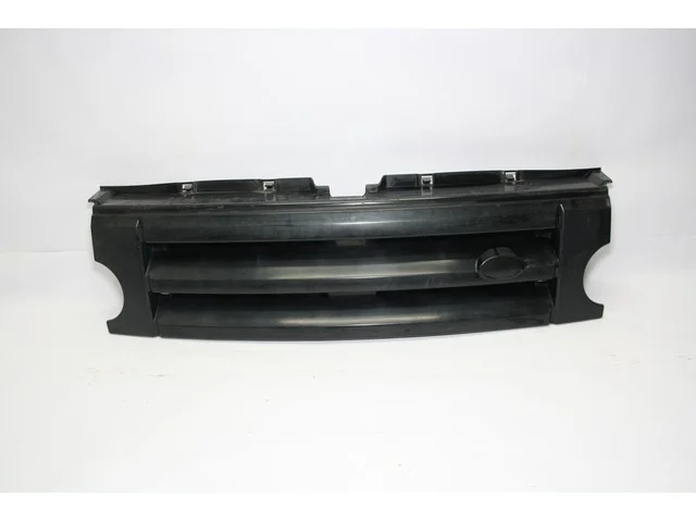 Решетка радиатора (дефект кронштейнов) LAND ROVER DISCOVERY III L319 2004-2009