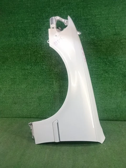 Крыло переднее левое GX100 TOYOTA MARK II X100 1996-1998, MARK II X100 1998-2000