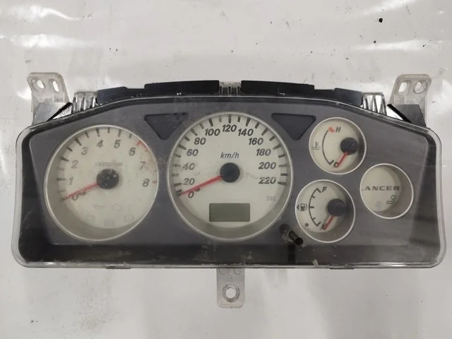 Панель приборов CS3W MITSUBISHI LANCER IX CS 2003-2005, LANCER IX CS 2005-2010
