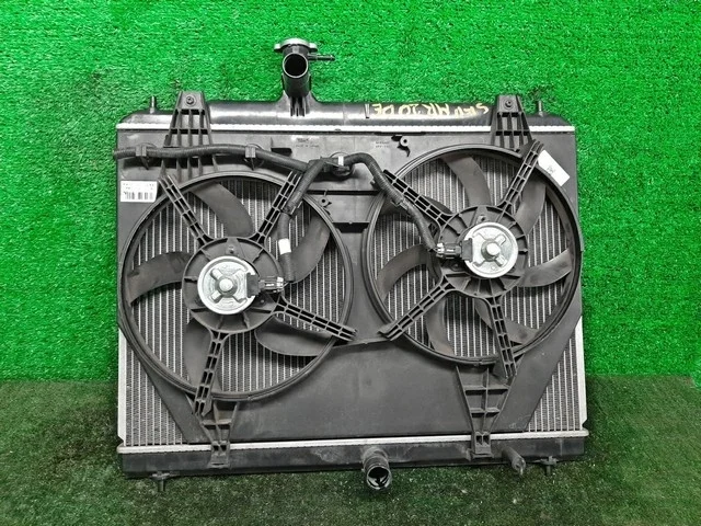 Радиатор охлаждения двигателя C25 NISSAN SERENA III C25 2005-2007, SERENA III C25 2007-2010