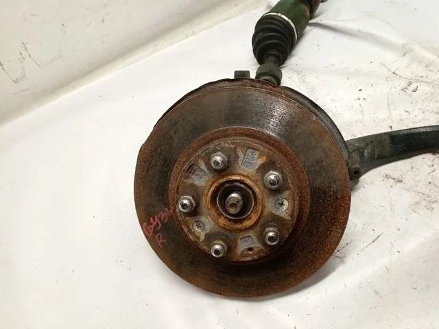 Кулак поворотный правый GY3W MAZDA MAZDA 6 GG / GY 2002-2005, MAZDA 6 GG / GY 2005-2008, ATENZA GG 2002-2005, ATENZA GG 2005-2007