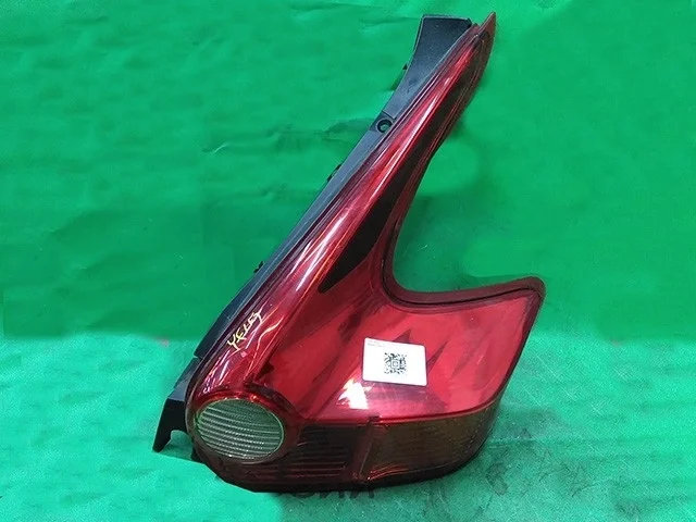 Фонарь задний правый F15 NISSAN JUKE YF15 2010-2014
