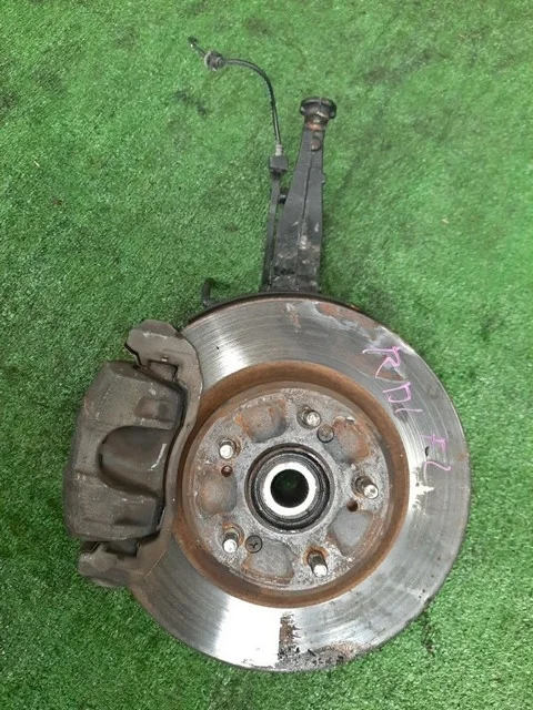 Кулак поворотный левый RB1 HONDA ODYSSEY III 2006-2008, ODYSSEY III 2003-2006
