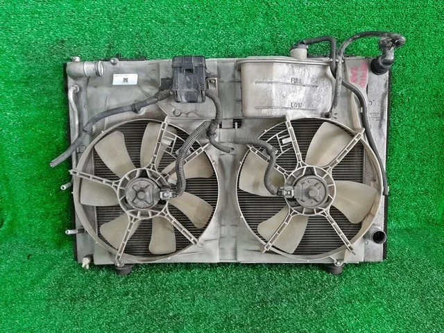 Радиатор охлаждения двигателя ANH10 TOYOTA ALPHARD H10 2005-2008, ALPHARD H10 2002-2005