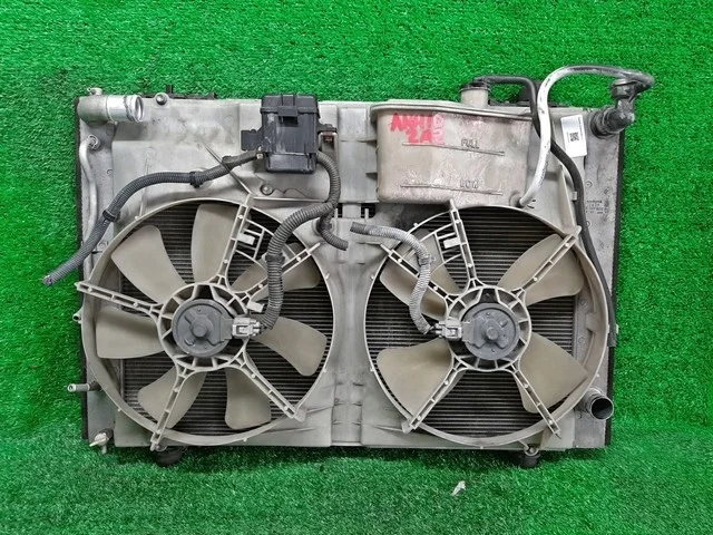 Радиатор охлаждения двигателя ANH10 TOYOTA ALPHARD H10 2005-2008, ALPHARD H10 2002-2005