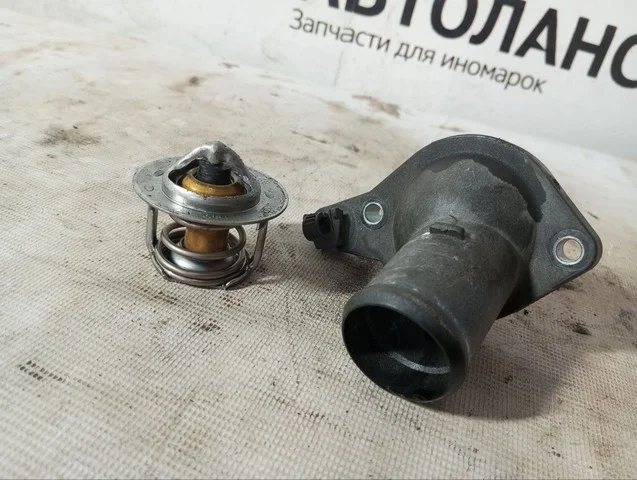Крышка термостата Z23W MITSUBISHI LANCER X CY 2007-2010, LANCER X CY 2010-2014, COLT PLUS VI Z20 2004-2012