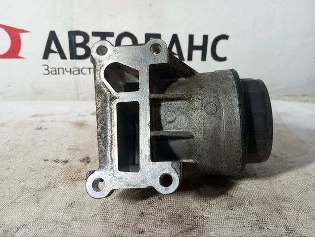 Кронштейн масляного фильтра CREW MAZDA MAZDA 6 GG / GY 2002-2005, ATENZA GG 2002-2005, PREMACY CR 2007-2010