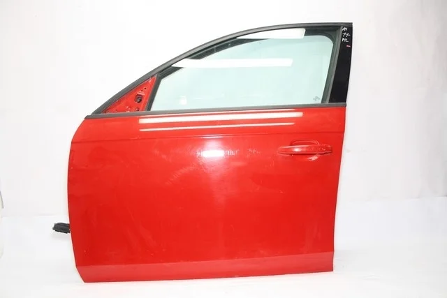 Дверь передняя левая AUDI A4 B8 2011-2015, A4 B8 2007-2011