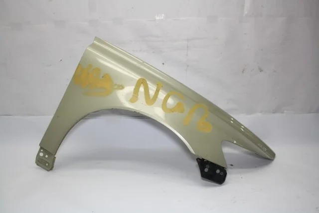 Крыло переднее правое (потерто) VOLVO S40 II MS 2004-2012, V50 MW 2004-2012