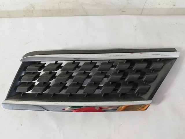 Решетка радиатора левая C11 NISSAN TIIDA C11 2004-2007, TIIDA LATIO SC11 2004-2007