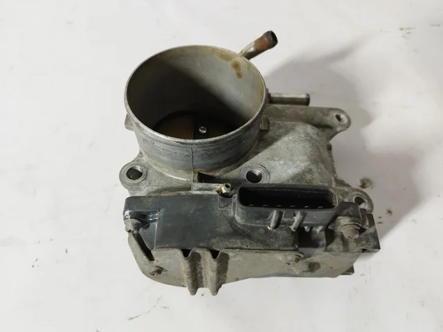Заслонка дроссельная CW6W MITSUBISHI OUTLANDER XL CW 2007-2010, OUTLANDER XL CW 2010-2012