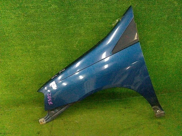 Крыло переднее левое M12 NISSAN LIBERTY / PRAIRIE M12 2001-2004