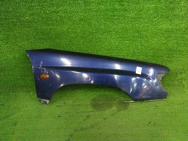 Крыло переднее правое (потерто) SF5 SUBARU FORESTER SF / S10 1997-2000, FORESTER SF / S10 2000-2002