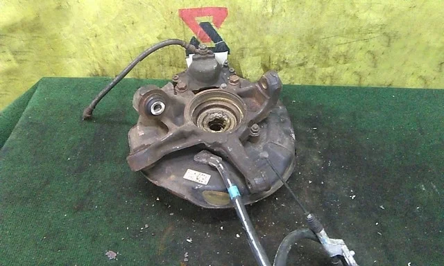 Кулак задний левый GX110 TOYOTA VEROSSA X11 2001-2004, ALTEZZA XE10 1998-2001, ALTEZZA XE10 2001-2005, ALTEZZA GITA XE10 1998-2005