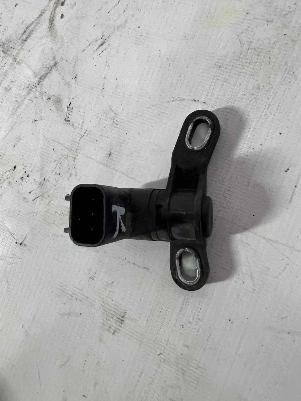 Датчик положения коленвала GHEFP MAZDA MAZDA 3 BK 2003-2006, MAZDA 3 BK 2006-2009, MAZDA 6 GH 2007-2010, MAZDA 6 GH 2010-2012, ATENZA GH 2008-2009