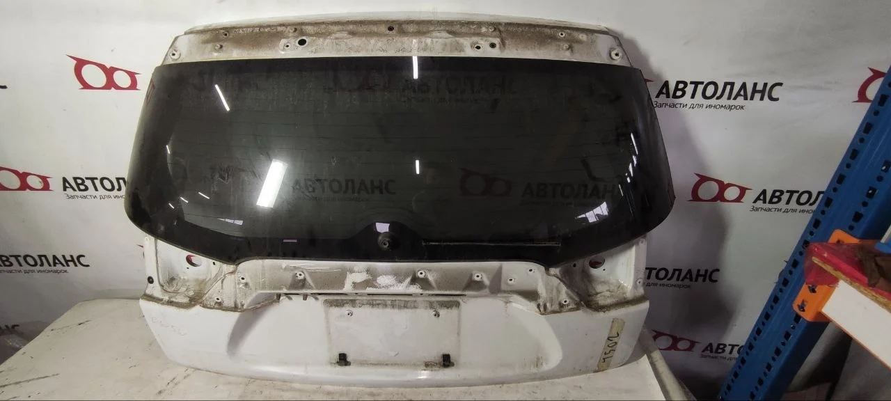 Крышка багажника (потертость) CW5W MITSUBISHI OUTLANDER XL CW 2007-2010, OUTLANDER XL CW 2010-2012