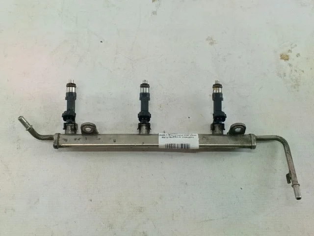 Рампа топливная левая V93W MITSUBISHI PAJERO IV / MONTERO IV V8 / V9 2006-2011, PAJERO IV / MONTERO IV V8 / V9 2011-2014