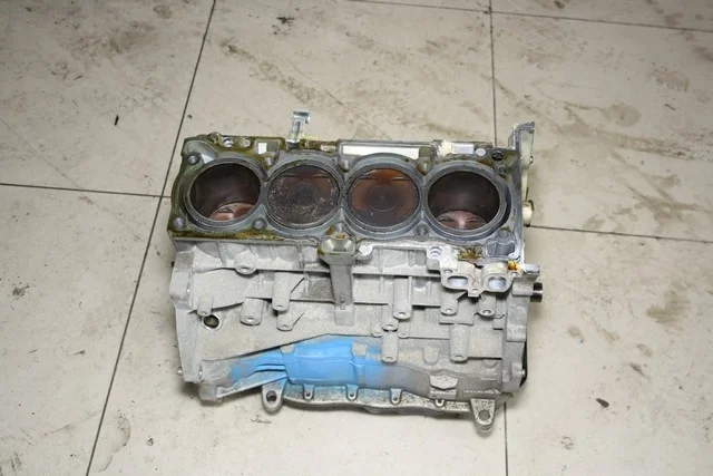 Блок цилиндров (задиры) CY4A MITSUBISHI LANCER X CY 2007-2010, LANCER X CY 2010-2014