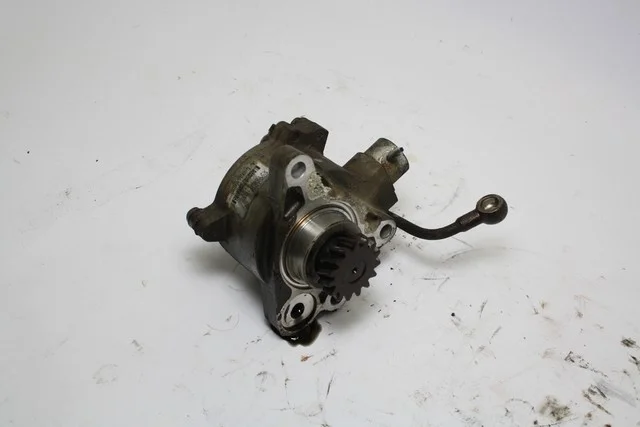 Насос вакуумный MITSUBISHI PAJERO IV / MONTERO IV V8 / V9 2006-2011, PAJERO IV / MONTERO IV V8 / V9 2011-2014