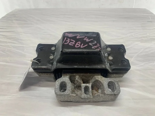 Опора двигателя передняя левая 137 VOLKSWAGEN JETTA VI 162 / 163 / AV2 / AV3 2010-2014, JETTA V 1K2 / 1K5 2005-2011, SCIROCCO III 2008-2014