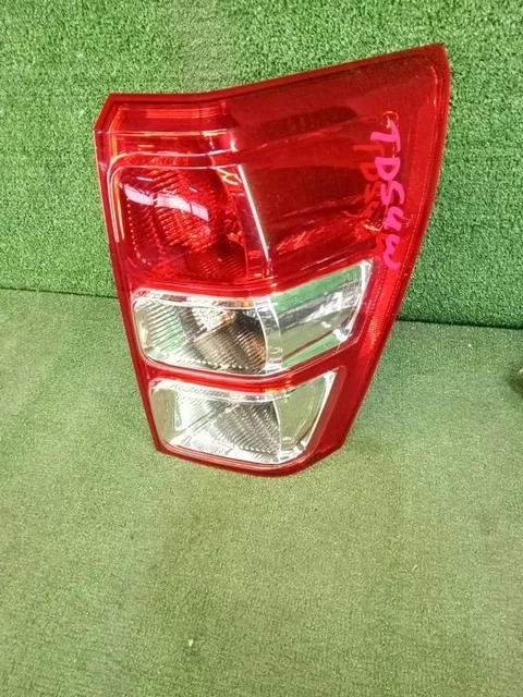 Фонарь задний правый TD54W SUZUKI GRAND VITARA II JT / TE / TD 2005-2008
