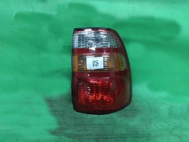 Фонарь задний правый внешний UZJ100 TOYOTA LAND CRUISER 100 1998-2002
