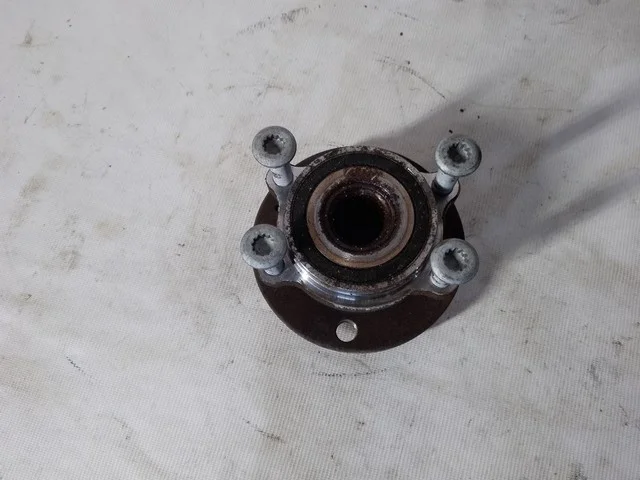 Ступица колеса передняя 5N VOLKSWAGEN TOURAN II 1T3 2010-2015, JETTA VI 162 / 163 / AV2 / AV3 2010-2014, PASSAT B7 2011-2015, PASSAT CC 357 2008-2012