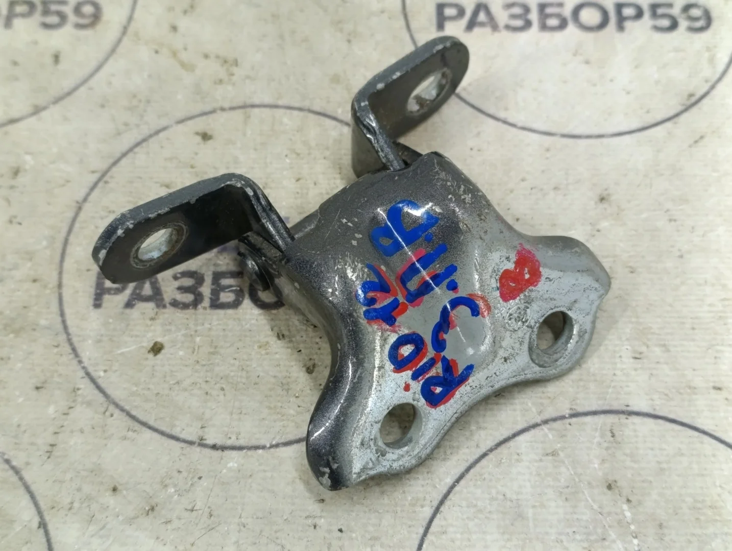 Петля двери KIA RIO 3 QB