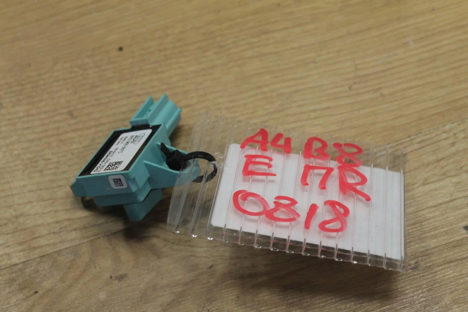 Датчик Airbag для Audi A4 B8 2007-2015