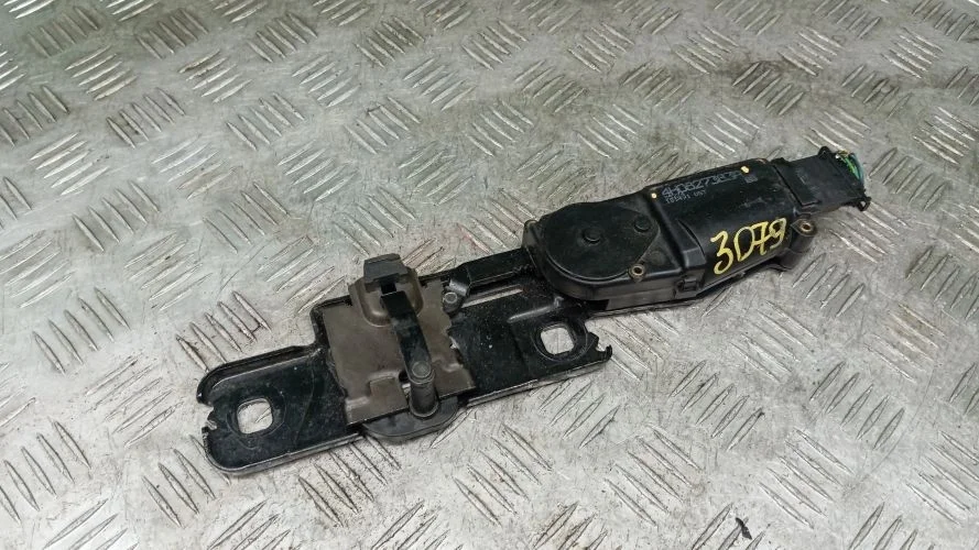замок багажника Audi CDUD 4H,4G2,4GA Audi A8,A7 CDUD 4H,4G2,4GA 4H0827383A