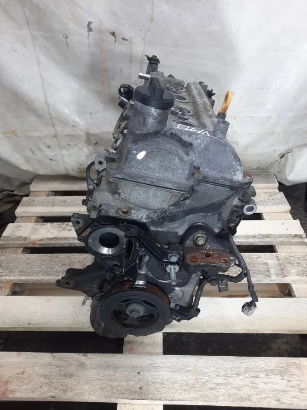 Двигатель Toyota Yaris ХЕТЧБЭК 3ДВ. ПРАВЫЙ РУЛЬ