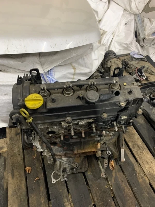 Двигатель Opel Zafira B A17DTR