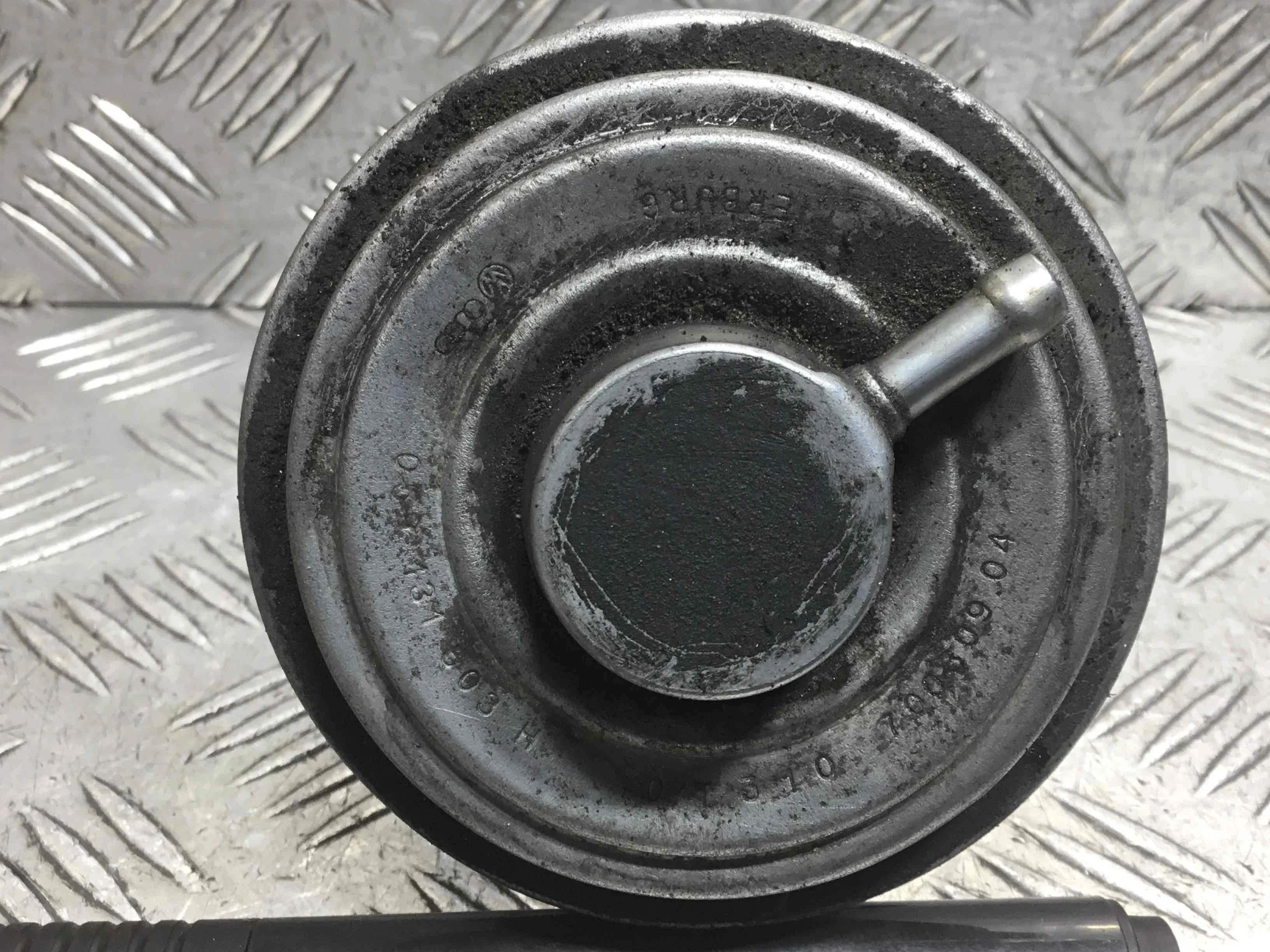 Клапан EGR Audi A6 C6/4F (2004-2008) дизель 2.7 TDI Вариатор Седан