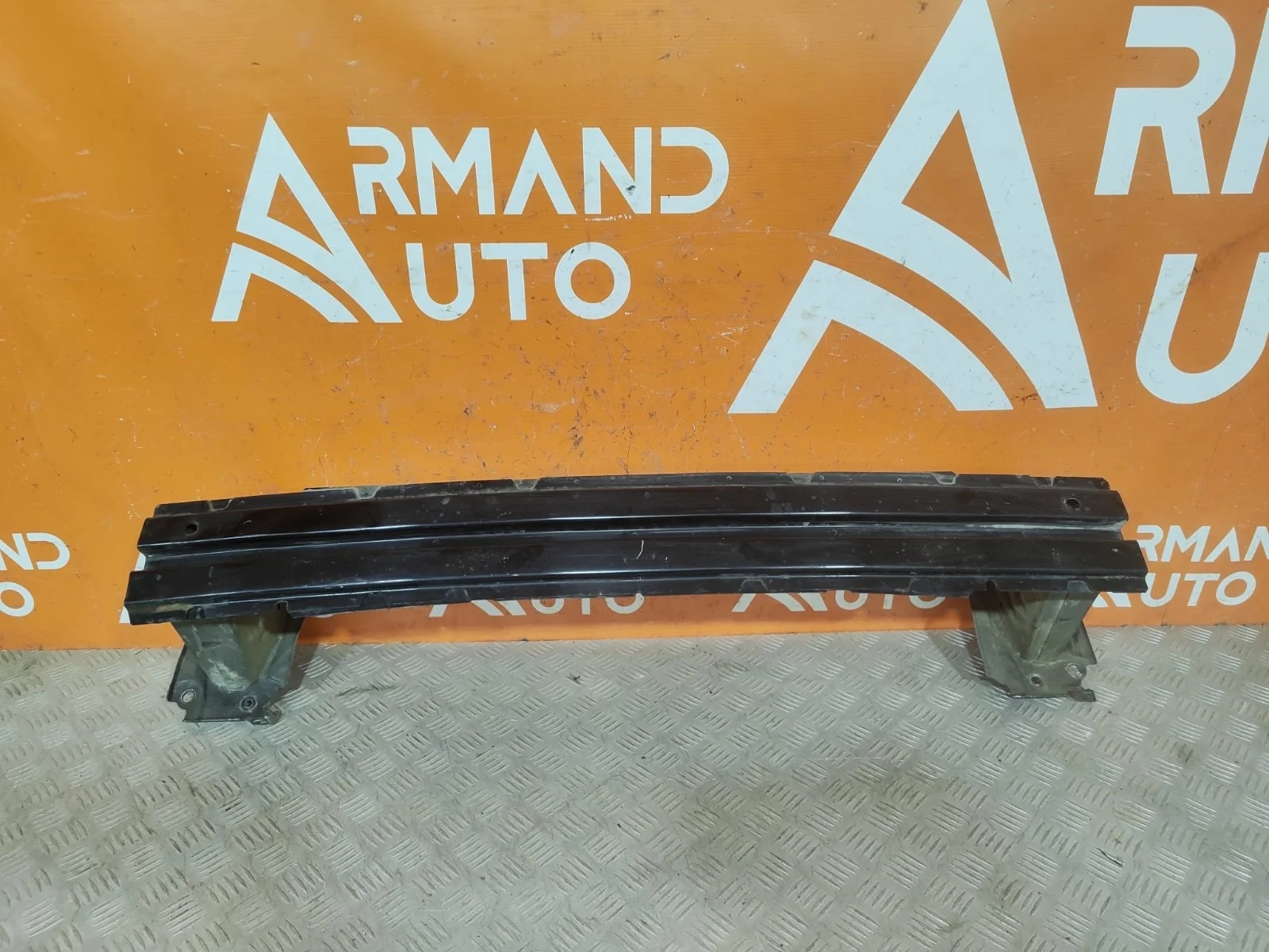 Усилитель бампера Mitsubishi Outlander 2012-нв 3