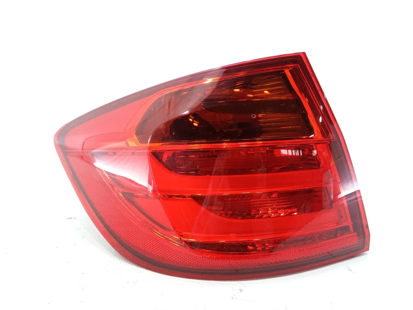 Фонарь BMW 3-Series 2013 F31
