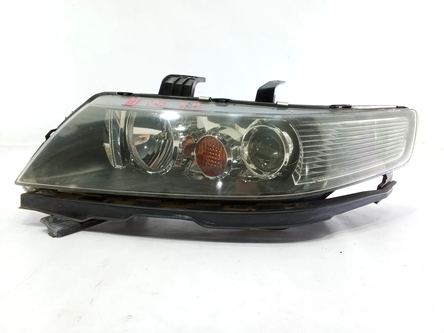 Фара Honda Accord 2004 CM2