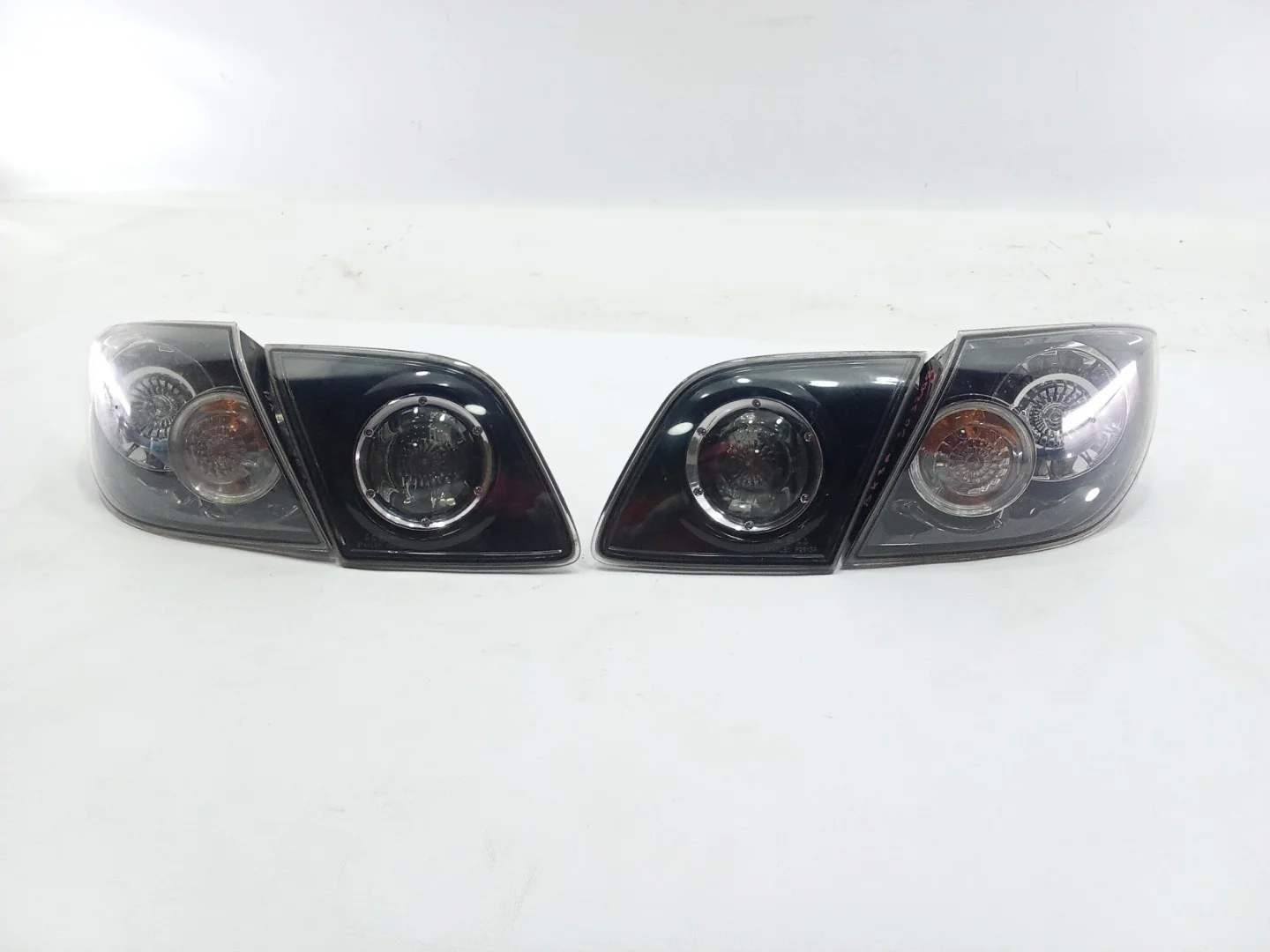 Фонарь Mazda 3 2006 BK3P