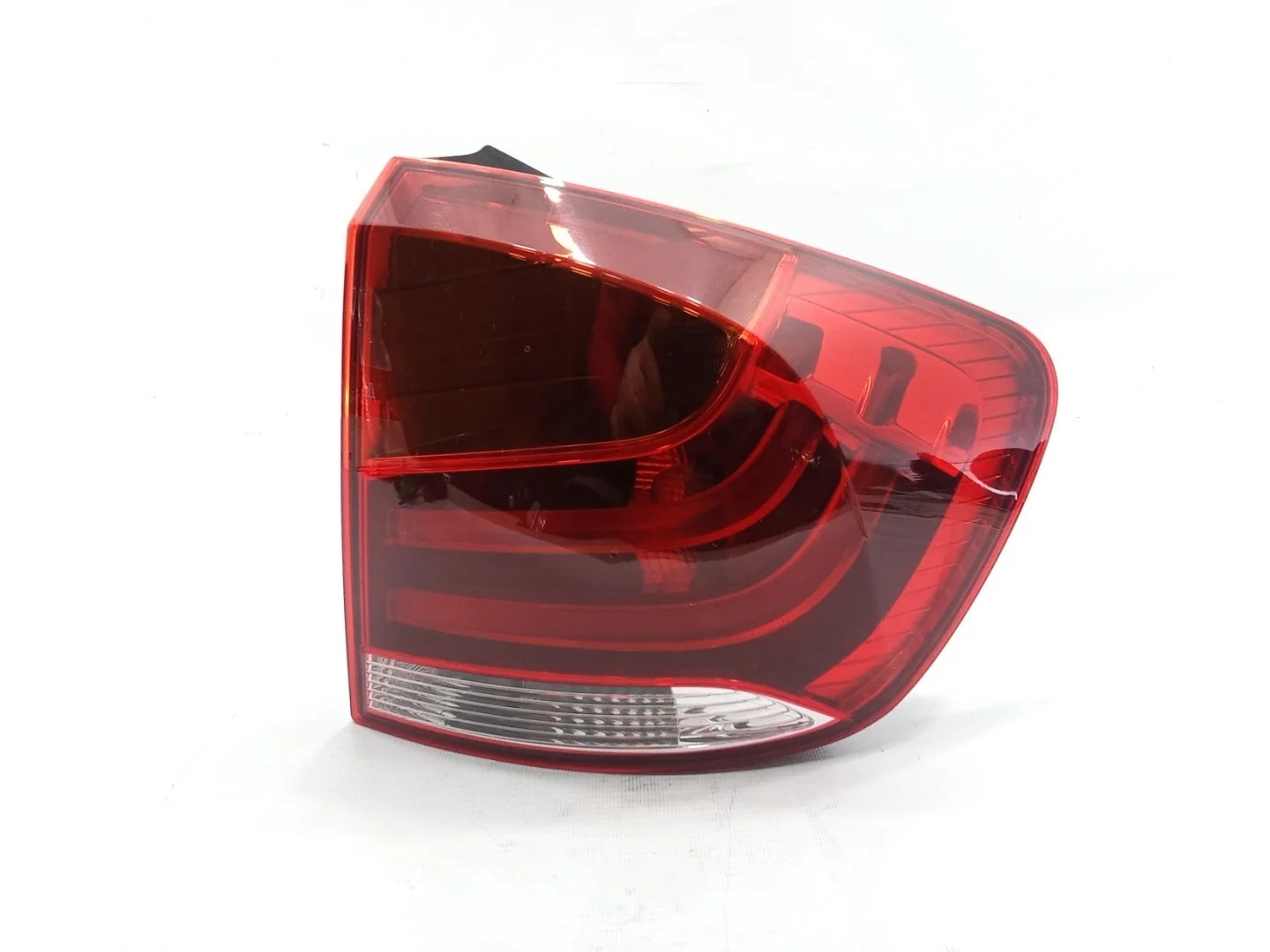 Фонарь BMW X1 2013 E84