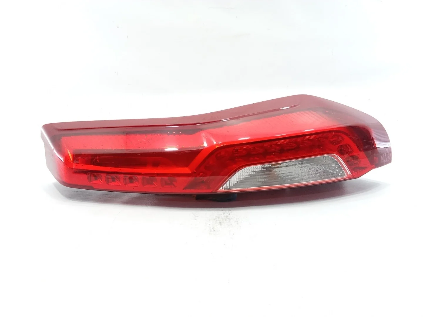 Фонарь Nissan X-Trail 2009 NT31